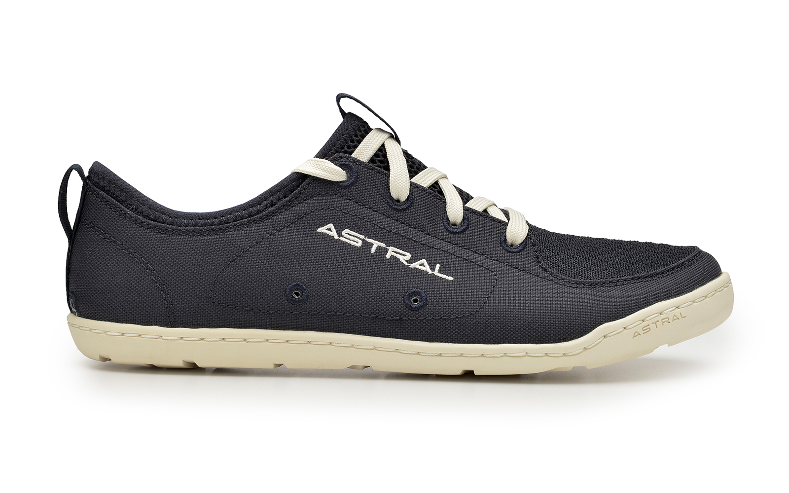 astral shoes canada